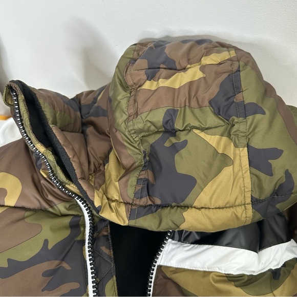 Michael Kors Camouflage Puffer Jacket - Picture 16 of 16